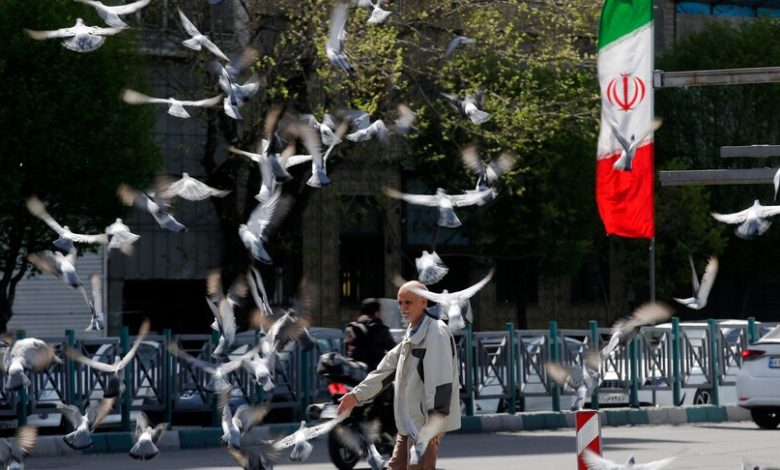 ABD ile İran arasında barış görüşmelerinin 10 Nisan'da Pakistan'da yapılması bekleniyor