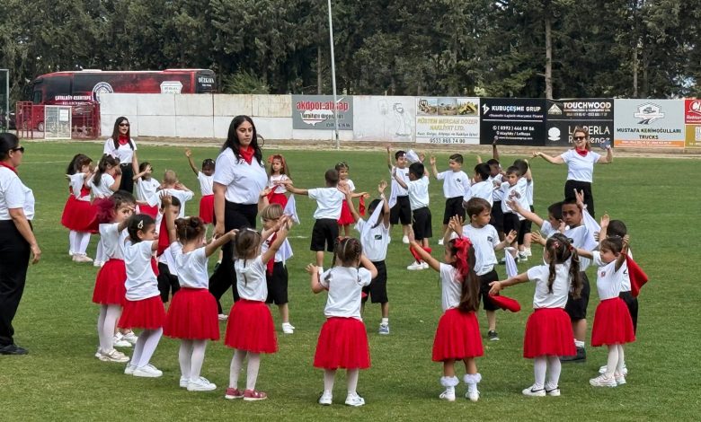 Alagadi'de 23 Nisan Ulusal Egemenlik ve Çocuk Bayramı şenliği düzenlendi