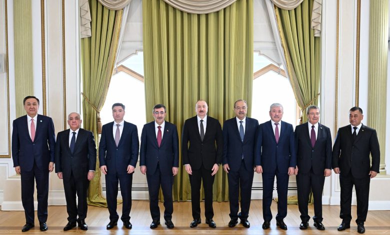 Aliyev, TDT Hükümet Başkanları ve Başkan Yardımcıları ile bir araya geldi