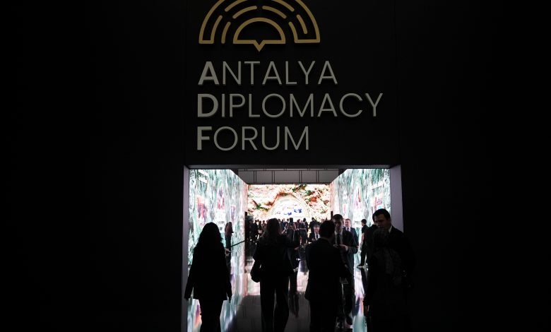 Antalya Diplomasi Forumu başladı