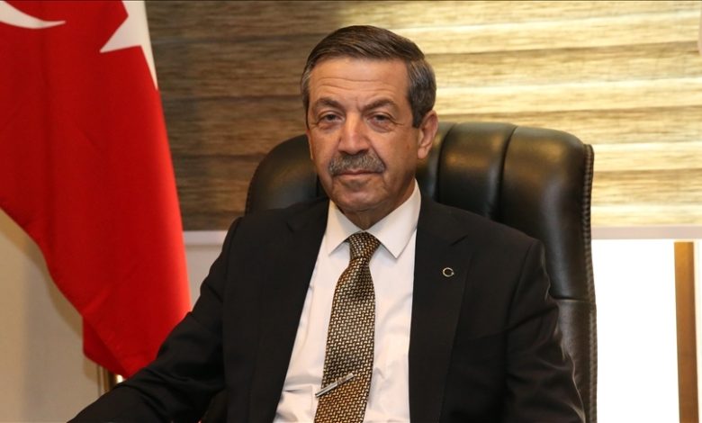 Dışişleri Bakanı Ertuğruloğlu, Türkeş için mesaj yayımladı