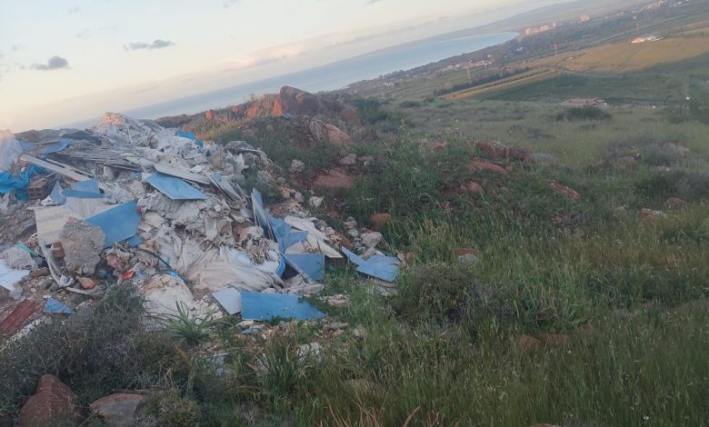 Lefke Çevre ve Ekoloji Derneği, Cengizköy'de moloz dökülen alanla ilgili yetkilileri göreve çağırdı