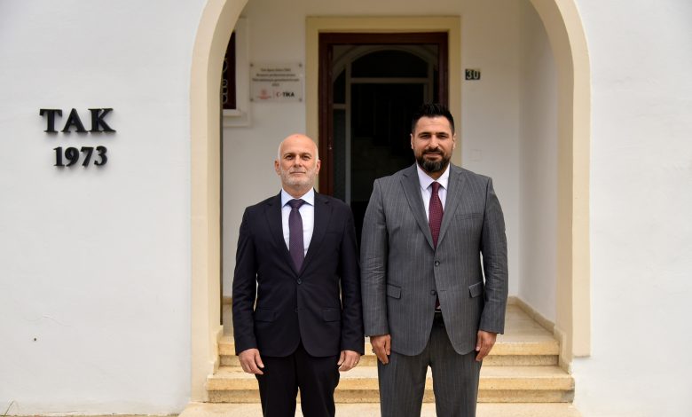 Türkiye Cumhuriyeti Lefkoşa Büyükelçiliği’nin yeni İletişim Müşaviri Recep Şehitoğlu, TAK’ı ziyaret etti