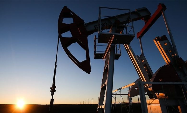 Brent petrolün varil fiyatı 82,75 dolar