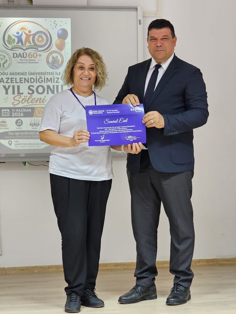 DAÜ 60+ Tazelenme Üniversitesi 1. Yıl Sonu Şöleni yapıldı