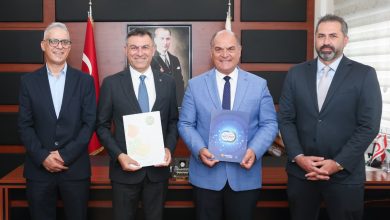 Değirmenlik Akıncılar Belediyesi ile Kuzey Kıbrıs Turkcell dijital dönüşüm protokolü imzaladı