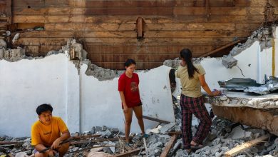Filipinler'in Mindanao bölgesinde meydana gelen 7,8 büyüklüğündeki depremde ölü sayısı 61'e yükseldi