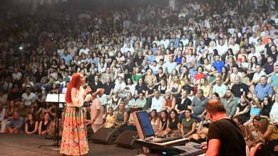 Güzelyurt Portakal Festivalinde Leman Sam sahne aldı