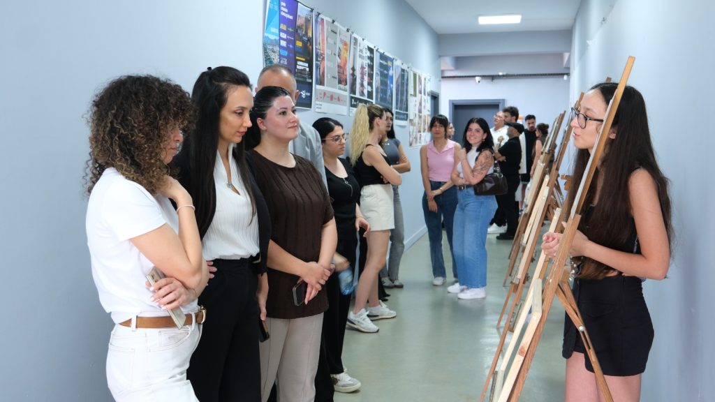 KAÜ, Güzel Sanatlar Fakültesi, Görsel İletişim Tasarımı Bölümü öğrencilerinden sergi