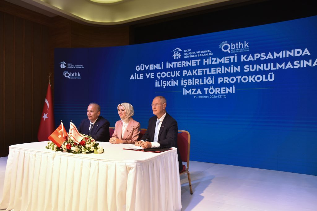 KKTC-TC iş birliğinde “Dijital Zorbalık, Bağımlılık ve Koruma Sempozyumu” yapılıyor