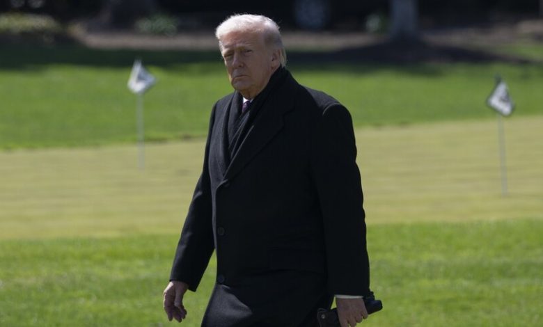 NBC: “Trump, azalan füze stoklarına karşı savunma sanayisinden yetkililerle görüşecek”