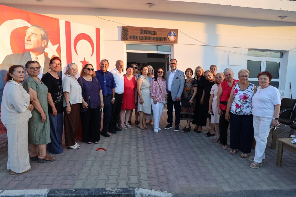 Ötüken Köy Kadın Kursu’nun yıl sonu sergisi açıldı