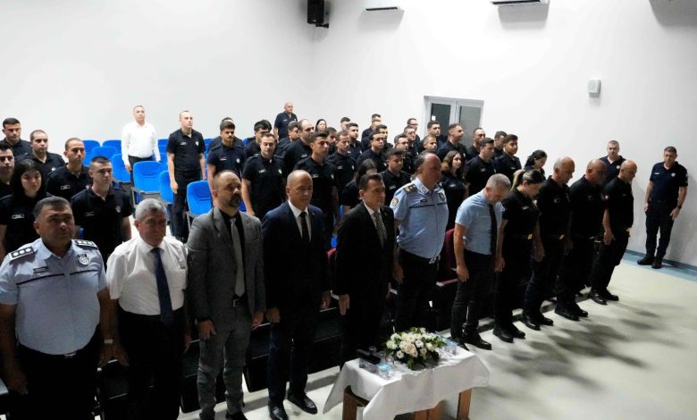 Yangınla mücadele eğitimi alan Merkezi Cezaevi personeline sertifikaları verildi