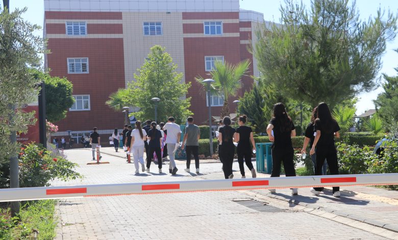 YKS'nin ilk oturumu TYT sona erdi... AYT ve YDT oturumları yarın