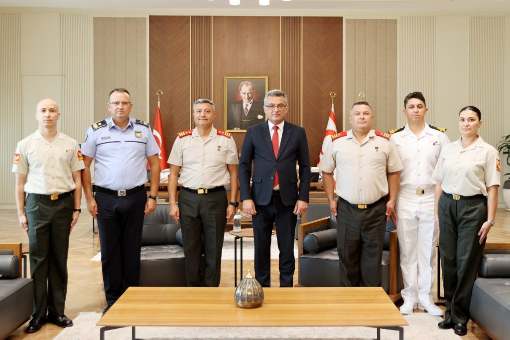 Erhürman, GKK Komutanı Tümgeneral Görgülü ve beraberindeki heyeti kabul etti