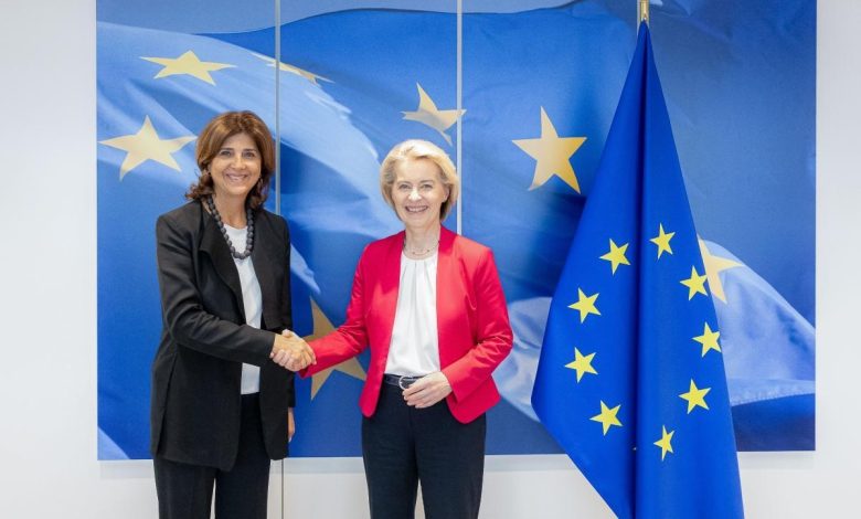 Holguín, Brüksel’de von der Leyen ve Fitto ile görüştü