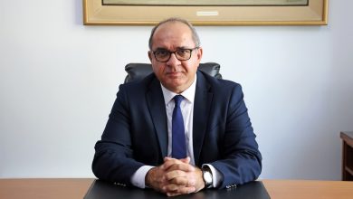 Rum yönetimi Kıbrıs sorununda "Risk yaratacak bir sürece girmeyecek"