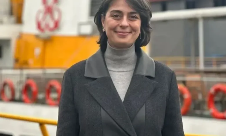 Üsküdar Belediye Başkanı Sinem Dedetaş gözaltına alındı