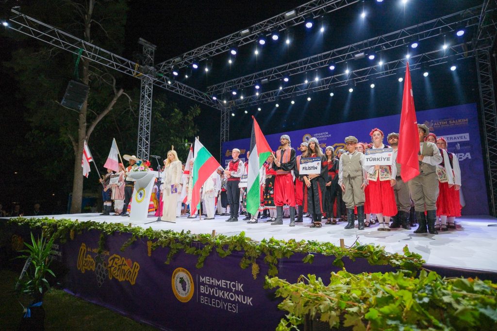 64. Geleneksel Mehmetçik Üzüm Festivali başladı