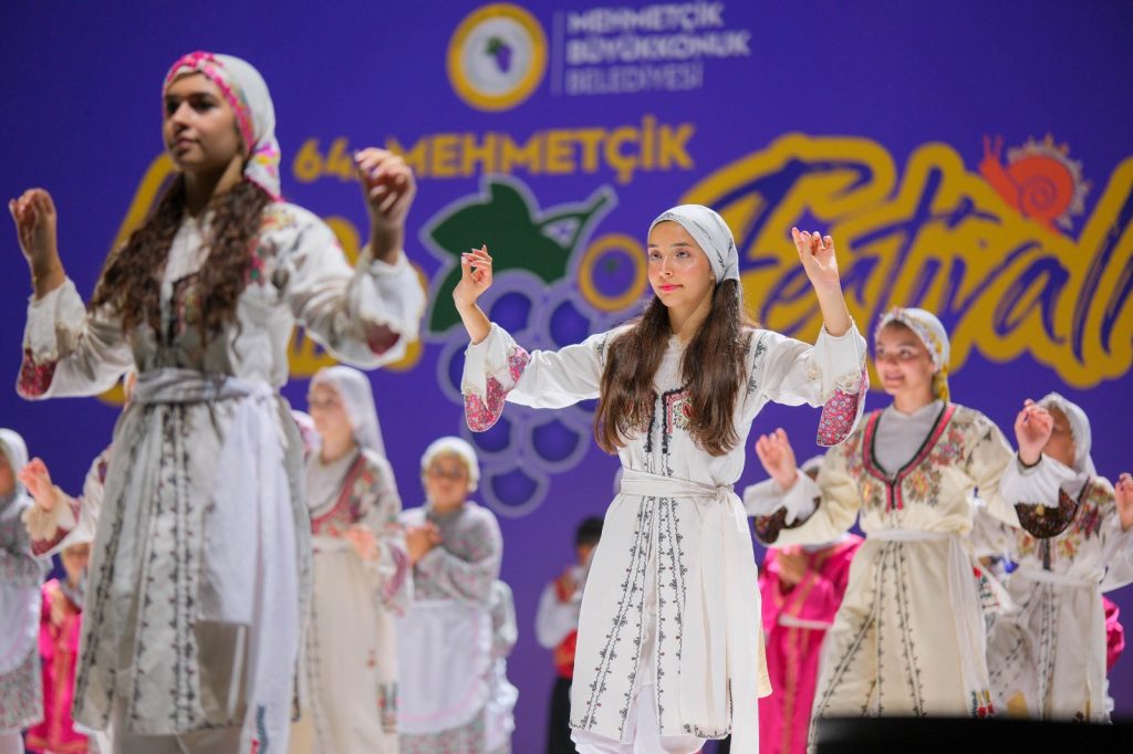 64. Mehmetçik Üzüm Festivali’nin 6. gününde spor ve kültür buluştu