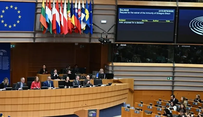 AB'den "din veya inanç temelindeki ayrımcılık ve şiddetle mücadele" çağrısı