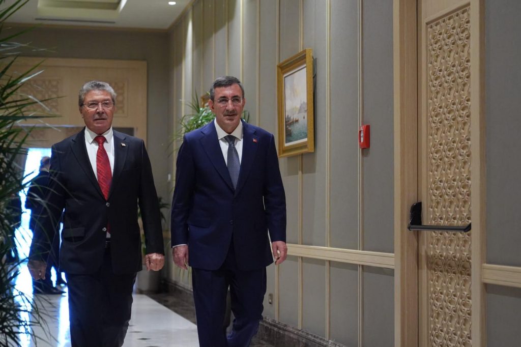 Ankara’da fiber optik ek protokolü imzalandı… Üstel: “KKTC’nin dijital dönüşümünü fiilen başlatıyoruz”