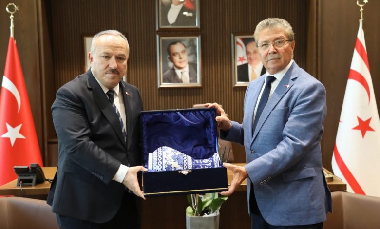 Başbakan Üstel TC Emniyet Genel Müdürü Ali Fidan’ı kabul etti