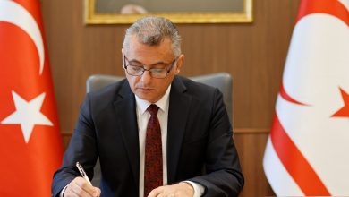 Erhürman, Rum tarafının engelleme girişimlerine karşı BM, AB ve Barcelona Futbol Kulübü’ne mektup gönderdi
