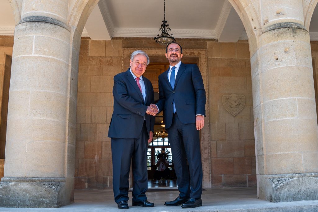 Guterres ile Hristodulidis arasındaki görüşme sona erdi