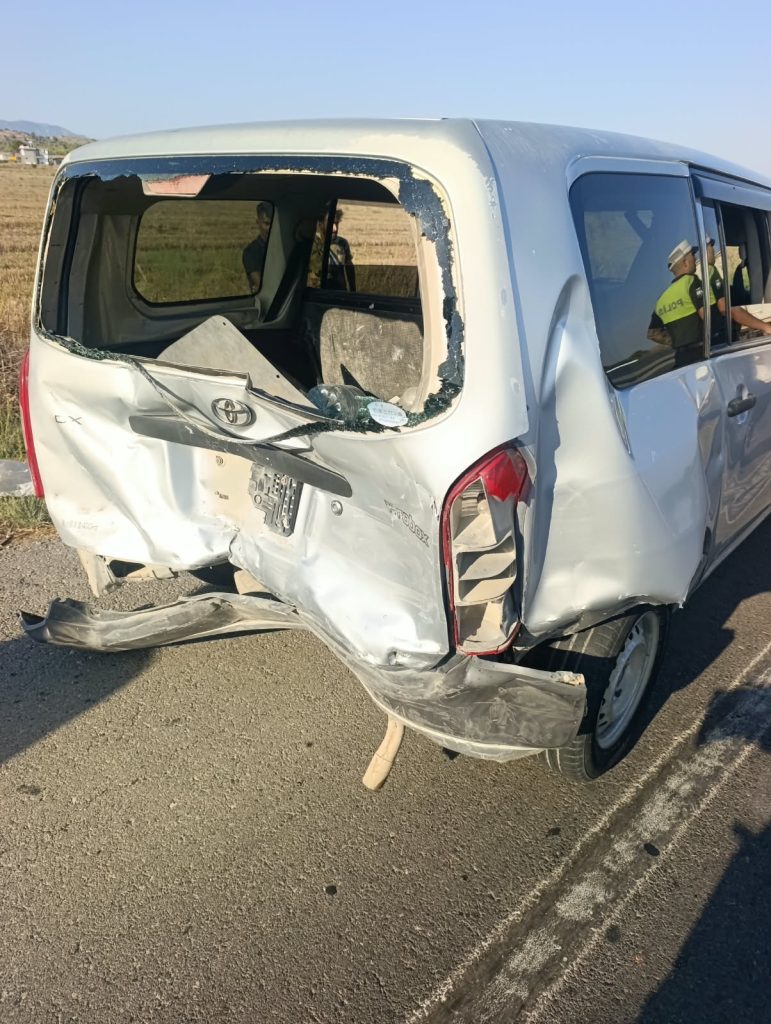 Güzelyurt Lefkoşa anayolunda trafik kazası...Bir kişi yaralandı, bir kişi tutuklandı
