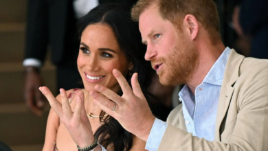 İngiliz basınına göre ABD'de yaşayan Prens Harry ve eşi Meghan Markle İngiltere'ye dönüyor
