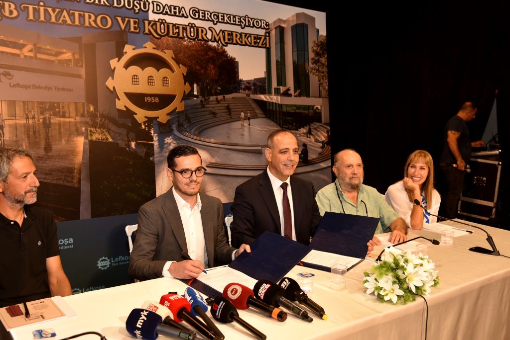 LTB Tiyatro ve Kültür Merkezi için imzalar atıldı