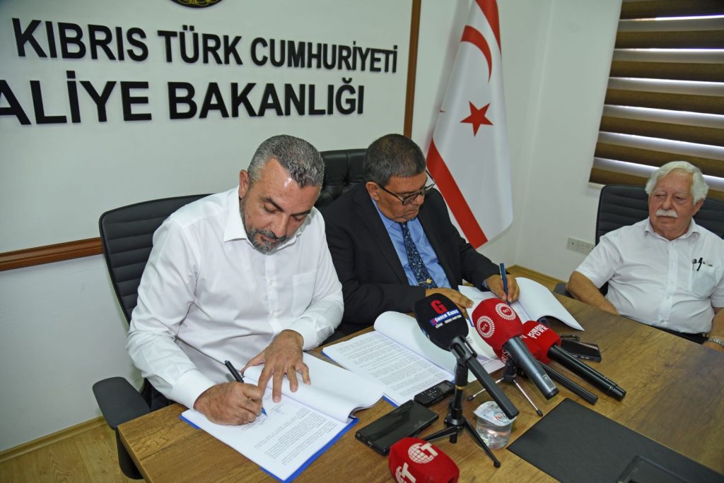 Maliye Bakanlığı ile Kamu-İş arasında toplu iş sözleşmesi imzalandı