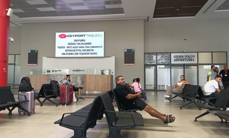 Mersin-Girne arasında denizden yolcu taşımacılığı yapılan seferler iptal edildi