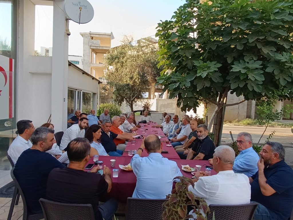 Özersay: "Yeni dönemde hükümette kalarak sorunları çözmeye çalışacağız"