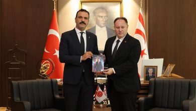 Öztürkler, Kaya’yı kabul etti