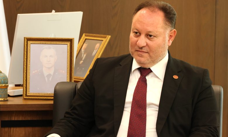 Öztürkler: “Yükseköğrenimin mutfağındaki öğrencilerin Cumhuriyet Meclisi’nde kongre yapması önemli”