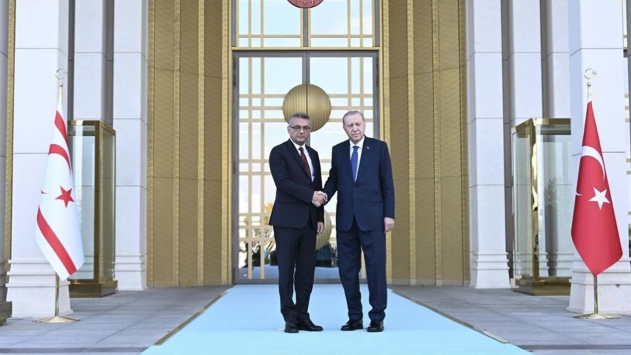 Türkiye Cumhurbaşkanı Erdoğan, Cumhurbaşkanı Erhürman ve Başbakan Üstel ile telefonda görüştü
