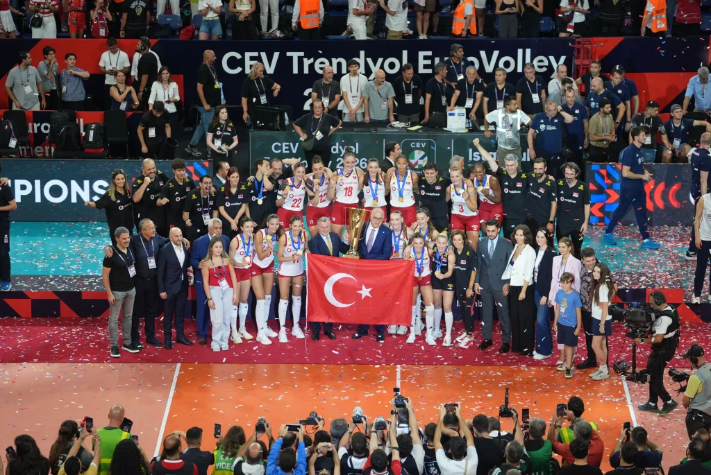 A Milli Kadın Voleybol Takımı, üst üste ikinci kez Avrupa şampiyonu