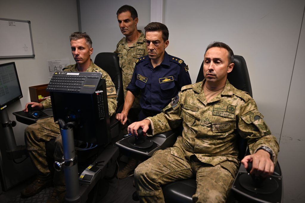 AA, Girne açıklarında batan gemiye ilişkin arama kurtarma çalışmalarını TCG Alemdar'da görüntüledi
