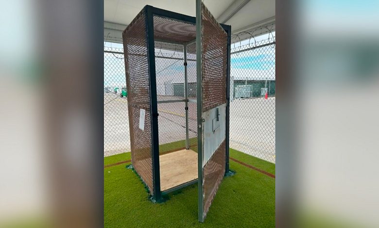 ABD'deki gözaltı merkezi Timsah Alcatraz'da "küçük metal kafesler" kullanıldığı belirtildi