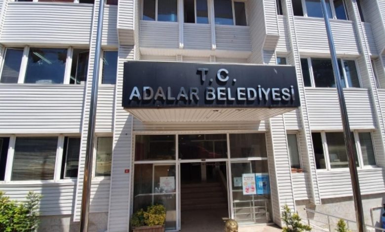 Adalar Belediyesi AK Parti'ye geçti