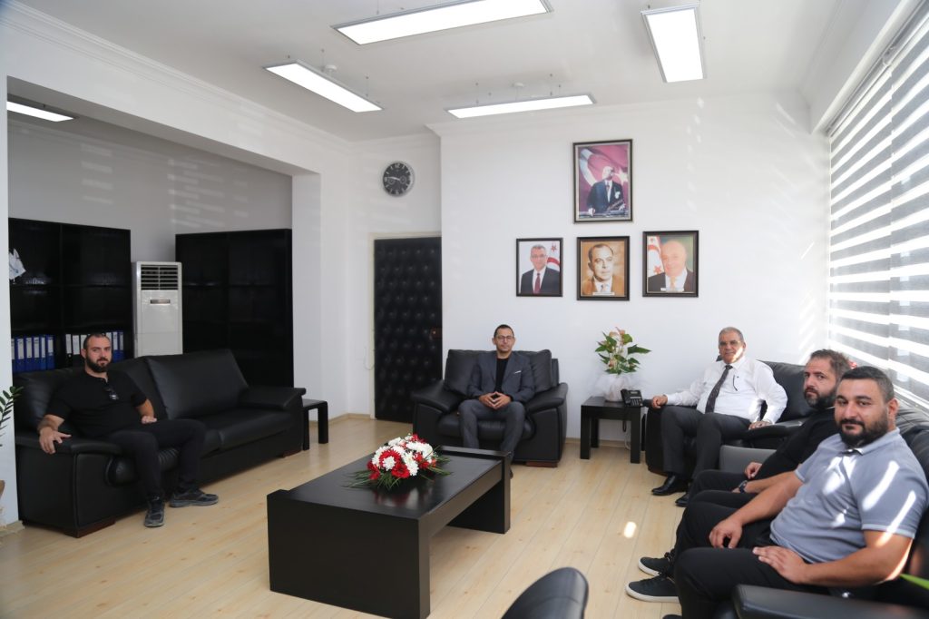 Bakan Sucuoğlu, TEL-SEN Yönetim Kurulu’nu kabul etti