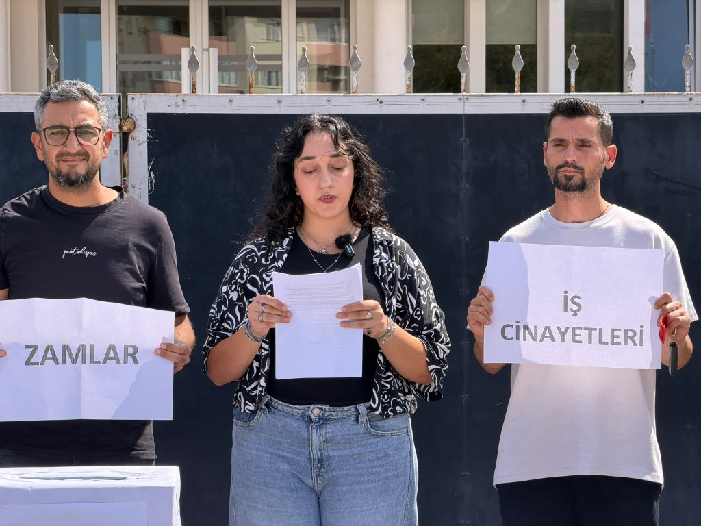 Baraka Kültür Merkezi Başbakanlık önünde basın açıklaması yaptı