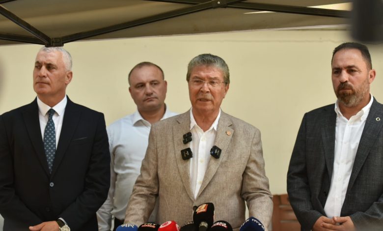 Başbakan Üstel: “Bir kişinin daha naaşına ulaşıldı”