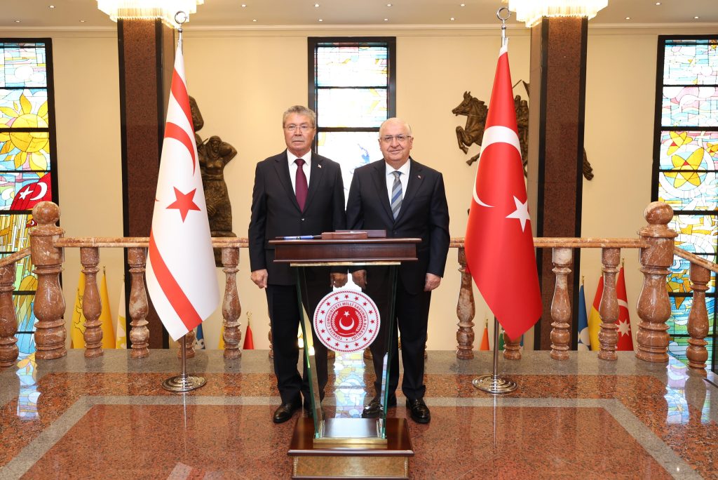 Başbakan Üstel, TC Milli Savunma Bakanı Güler'le görüştü