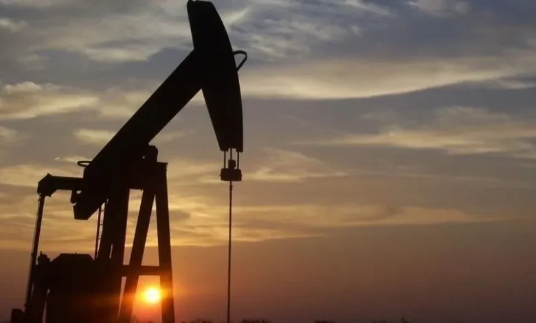 Brent petrolün varili 99,39 dolardan işlem görüyor