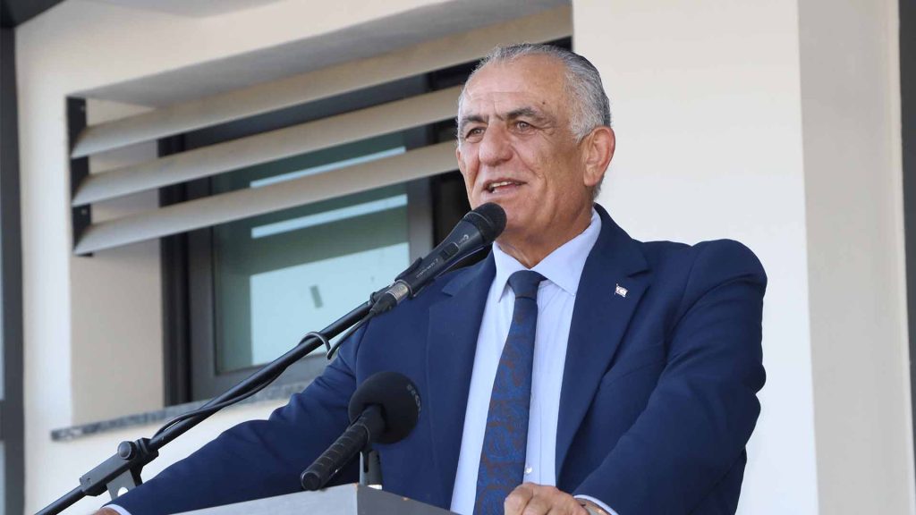 Çavuşoğlu: “Eğitimde asıl hedef bilimde, kültürde ve akademik başarıda yükselmek”