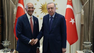 Erdoğan, Barrack ile görüştü