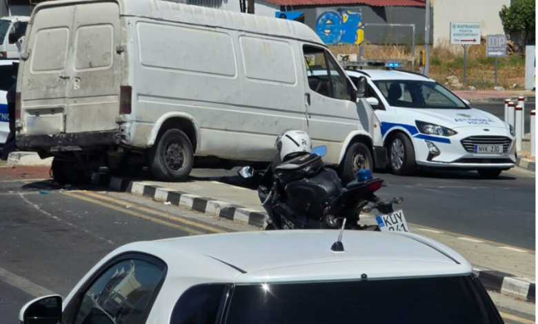 İki Kıbrıslı Türk’ün bulunduğu araç polis kovalamacası sonucu durdurulabildi